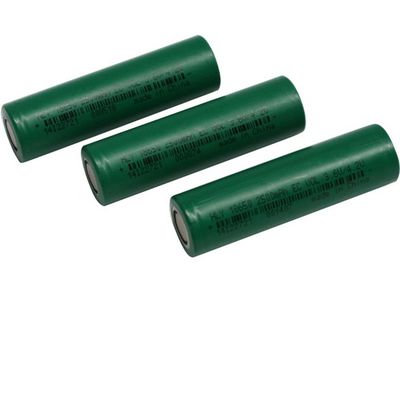 Vehículos cilíndricos de Ion Battery Cell For Electric del litio de NCM 3.7V 2500Mah 18650